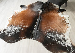 (Rare) Salt Pepper Tri-Color Cowhide Rug (Size: 240 X 210 CM) CHR2428
