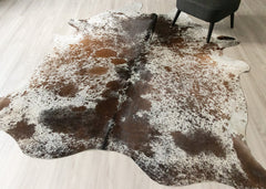 (Rare) Salt Pepper Tri-Color Cowhide Rug (Size: 260 X 240 CM) CHR2433