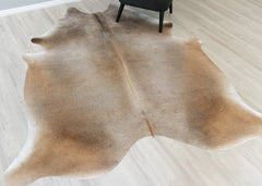 (Rare) Gris Tan Cowhide Rug (Size: 230 x 190 CM) CHR2358