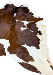 Brown And White Cowhide Rug (Size: 250 X 220 CM) CHR1923