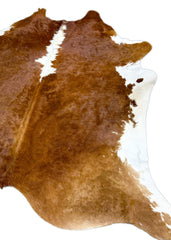 Hereford Brown And White Cowhide Rug (Size: 260 x 220 CM) CHR1930