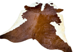Hereford Brown And White Cowhide Rug (Size: 290 x 230 CM) CHR1936
