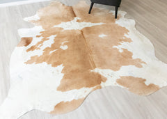 Beige And White Cowhide Rug (Size: 250 X 210 CM) CHR2391