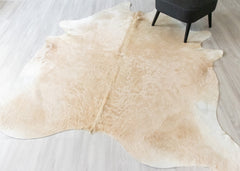 (Rare) Champagne Cowhide Rug (Size: 260 X 220 CM) CHR2382