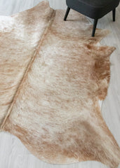 (Rare) Palomino Cowhide Rug (Size: 240 X 190 CM) CHR2383