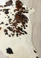 Exotic Tricolor Cowhide Rug (Size: 200 X 200 CM)