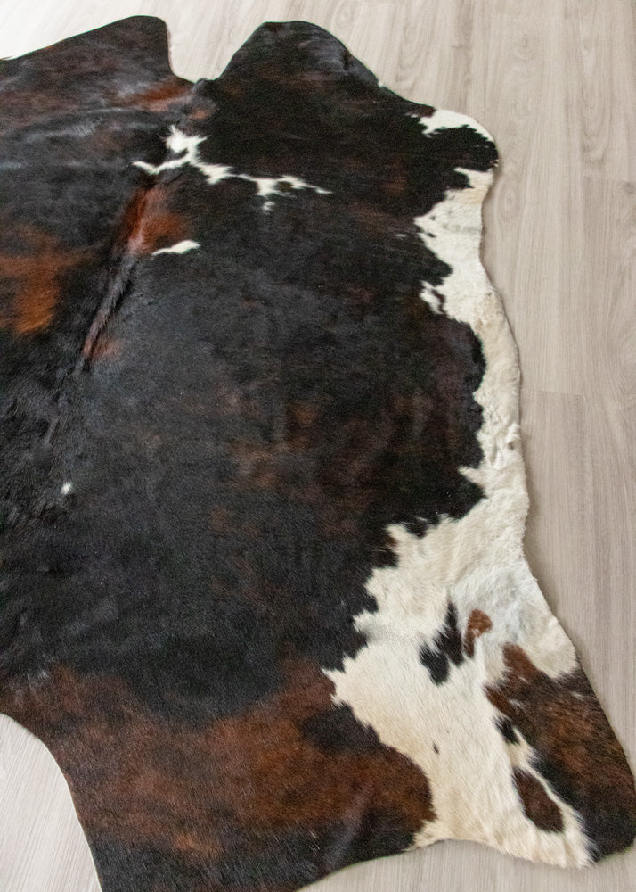 Exotic Tricolor Cowhide Rug (Size: 210 X 210 CM) – Rug House NZ