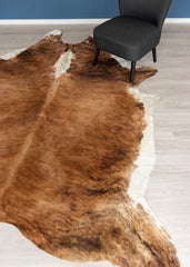 Medium White Spine Belly Brindle Cowhide Rug (Size: 270 x 220 CM)