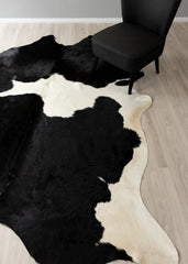 Black And White Cowhide Rug (Size: 260 x 220 CM)