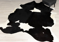 Black And White Cowhide Rug (Size: 270 x 210 CM)