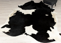 Black And White Cowhide Rug (Size: 270 x 220 CM)