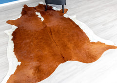 Hereford Brown And White Cowhide Rug (Size: 250 x 210 CM)