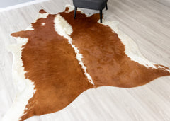 Hereford Brown And White Cowhide Rug (Size: 220 x 200 CM)