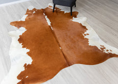 Brown And White Cowhide Rug (Size: 230 x 200 CM)