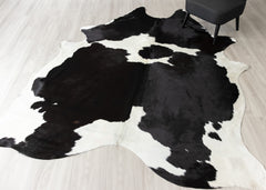 Black And White Cowhide Rug (Size: 260 x 220 CM)