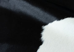 Black And White Cowhide Rug (Size: 260 x 200 CM)