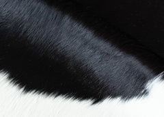 Black And White Cowhide Rug (Size: 250 x 200 CM)