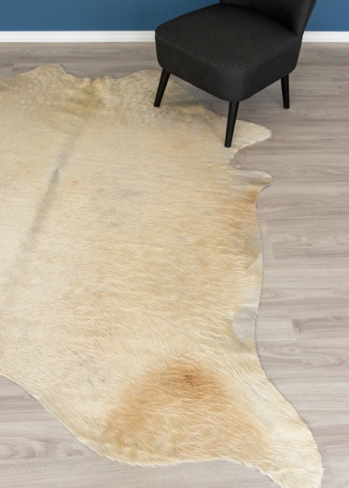 Champagne Cowhide Rug (Size: 220 X 220 CM)