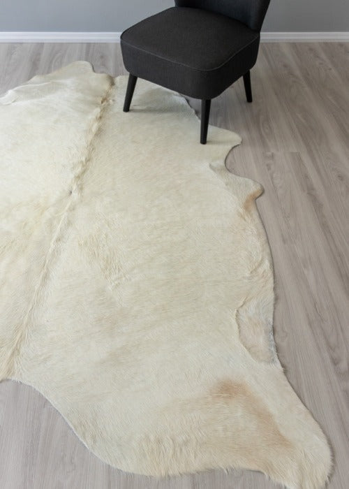 Champagne Cowhide Rug (Size: 230 X 210 CM)