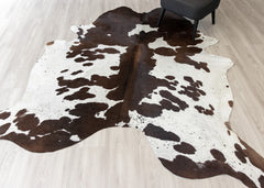 Chocolate Tan Cowhide Rug (Size: 230 X 210 CM)