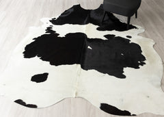 Black And White Cowhide Rug (Size: 270 X 210 CM)