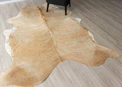 Light Brindle Cowhide Rug (Size: 230 X 190 CM)