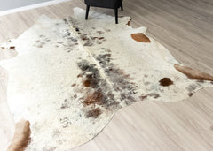 Salt Pepper Tri-Color Cowhide Rug (Size: 240 X 220 CM)