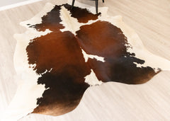 Reddish Cowhide Rug (Size: 250 X 200 CM) CHR2210