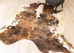 (Rare) Medium White Spine Belly Brindle Cowhide Rug (Size: 230 X 210 CM) CHR2226