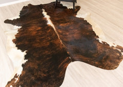 Dark White Spine Belly Brindle Cowhide Rug (Size: 260 X 200 CM) CHR2227