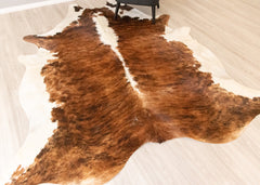 Medium White Spine Belly Brindle Cowhide Rug (Size: 270 X 220 CM) CHR2229