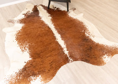 Medium White Spine Belly Brindle Cowhide Rug (Size: 230 X 200 CM) CHR2230