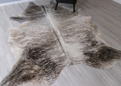 (Rare) Grey Brindle Cowhide Rug (Size: 270 X 210 CM) CHR2543