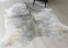(Rare) Grey Brindle Cowhide Rug (Size: 220 X 200 CM) CHR2545