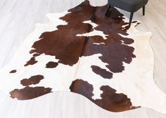 Brown And White Cowhide Rug (Size: 250 X 210 CM) CHR2165