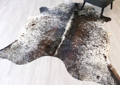Salt Pepper Tri-Color Cowhide Rug (Size: 220 X 180 CM) CHR2167