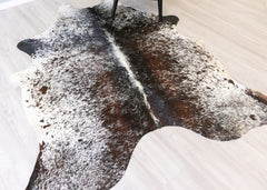 Salt Pepper Tri-Color Cowhide Rug (Size: 220 X 180 CM) CHR2167