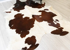 Brown And White Cowhide Rug (Size: 280 X 210 CM) CHR2162