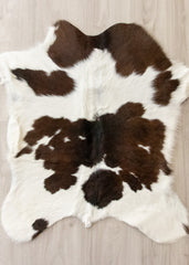 Calfskin - Black/White (Size: 100 X 90 CM)