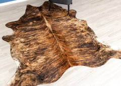 Medium Brindle Cowhide Rug (Size: 230 X 190 CM)