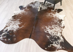 Salt Pepper Tri-Color Cowhide Rug (Size: 250 X 210 CM) CHR2142