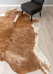 Medium White Spine Belly Brindle Cowhide Rug (Size: 250 X 200 CM)