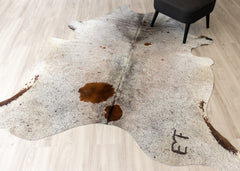 Salt Pepper Tri-Color Cowhide Rug (Size: 220 X 200 CM)