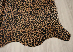 Designer Leopard Printed Cowhide Rug (Size: 220 x 180 CM)
