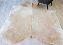 (Rare) Palomino Cowhide Rug (Size: 260 X 220 CM) CHR1889