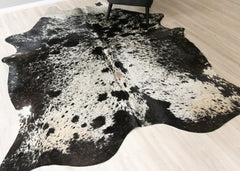 (Rare) Salt Pepper Black & White Cowhide Rug (Size: 240 X 210 CM) CHR2442