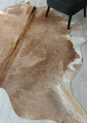 (Rare) Palomino Cowhide Rug (Size: 230 X 200 CM) CHR2460