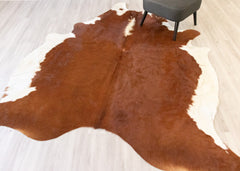 Hereford Brown And White Cowhide Rug (Size: 250 x 200 CM) CHR2153