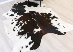 Reddish Cowhide Rug (Size: 210 X 170 CM) CHR2116