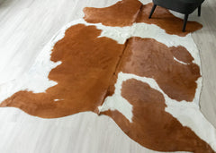 Brown And White Cowhide Rug (Size: 240 X 210 CM) CHR2650